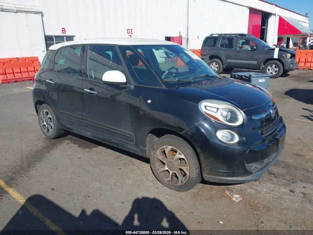 2014 FIAT 500L ZFBCFABHXEZ002574