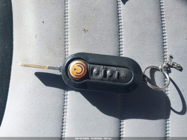 2014 FIAT 500L ZFBCFABHXEZ002574 Photo 10