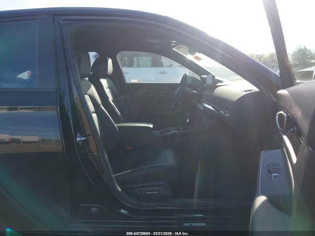 Продажа на аукционе авто 2026 Honda Civic Hybrid Sport Touring, vin: 19XFL4H91TE003027, номер лота: 44728885