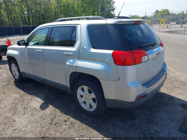 2011 GMC TERRAIN 2CTALSEC7B6275860 Photo 2