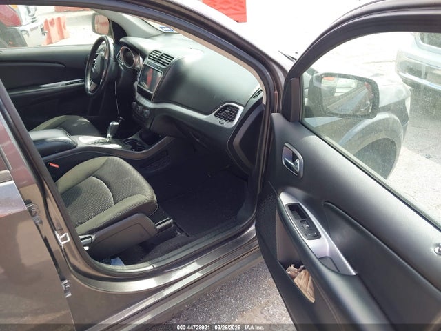 2019 DODGE JOURNEY 3C4PDCBB7KT717603 Photo 4