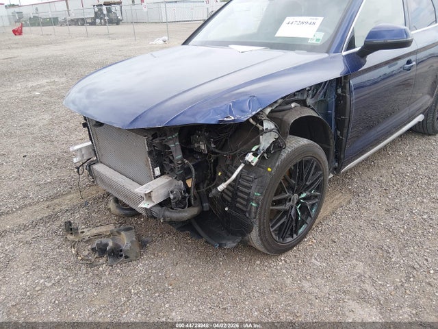 Продаж на аукціоні авто 2023 Audi Q5 Premium Plus 45 Tfsi S Line Quattro, vin: WA1EAAFY8P2145169, номер лоту: 44728948