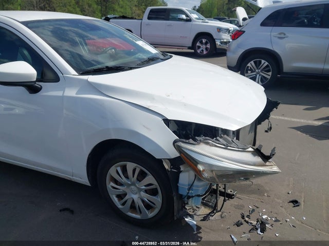 Aukcja sprzedaży 2019 Toyota Yaris L, vin: 3MYDLBYV8KY519568, numer aukcji: 44728952