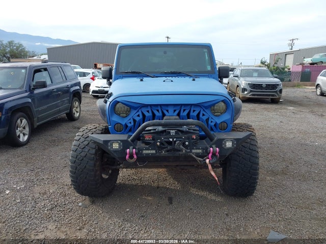 2007 Jeep Wrangler X მანქანა იყიდება აუქციონზე, vin: 1J4FA24127L189422, აუქციონის ნომერი: 44728953