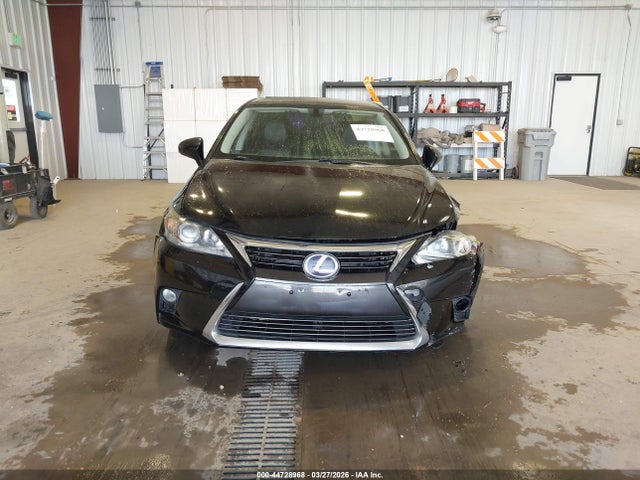 44728968 :رقم المزاد ، JTHKD5BH6H2291258 vin ، 2017 Lexus Ct مزاد بيع
