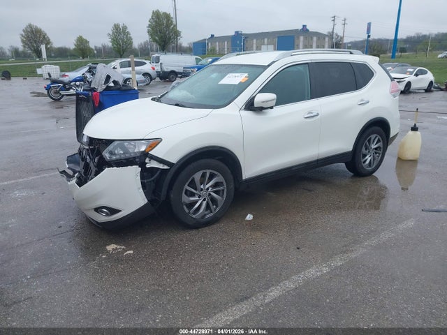 Продаж на аукціоні авто 2015 Nissan Rogue Sl, vin: 5N1AT2MT3FC842040, номер лоту: 44728971