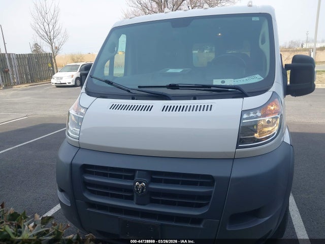2018 Ram Promaster 1500 Low Roof 136 Wb მანქანა იყიდება აუქციონზე, vin: 3C6TRVAG6JE148391, აუქციონის ნომერი: 44728989