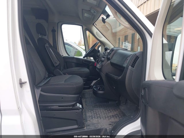 2018 Ram Promaster 1500 Low Roof 136 Wb მანქანა იყიდება აუქციონზე, vin: 3C6TRVAG6JE148391, აუქციონის ნომერი: 44728989