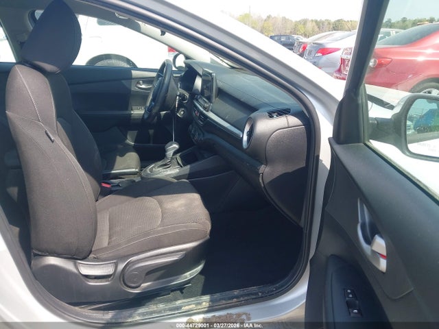 2021 Kia Forte Lxs მანქანა იყიდება აუქციონზე, vin: 3KPF24AD5ME268391, აუქციონის ნომერი: 44729001