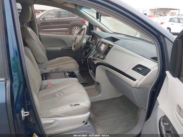 2012 TOYOTA SIENNA 5TDKK3DC1CS213839 Photo 4
