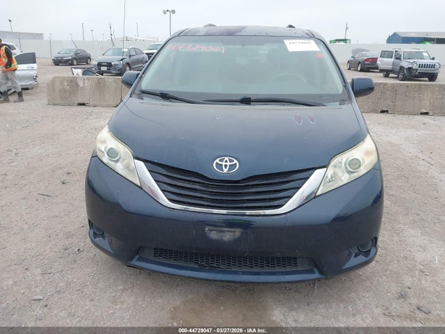 2012 TOYOTA SIENNA 5TDKK3DC1CS213839 Photo 5