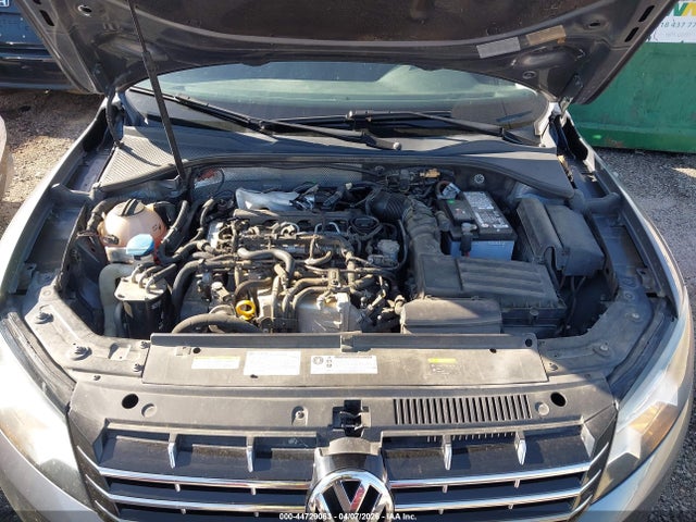 Продаж на аукціоні авто 2015 Volkswagen Passat 2.0l Tdi Sel Premium, vin: 1VWCV7A39FC028920, номер лоту: 44729063