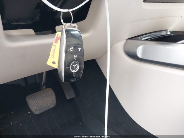 44729104 :رقم المزاد ، W1N4M4HB0MW152908 vin ، 2021 Mercedes-benz Glb 250 4matic مزاد بيع