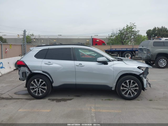 Toyota Corolla Cross Xle 2022 7MUDAABG5NV033925 Image 13