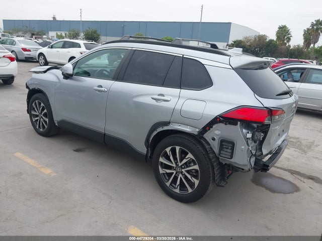 Toyota Corolla Cross Xle 2022 7MUDAABG5NV033925 Image 3