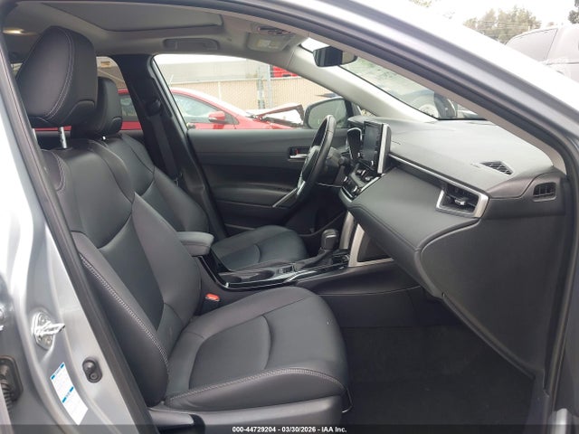 Toyota Corolla Cross Xle 2022 7MUDAABG5NV033925 Image 5