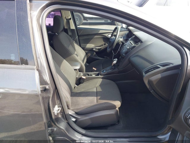 Ford FOCUS SE 2015 1FADP3F25FL380585 Image 5