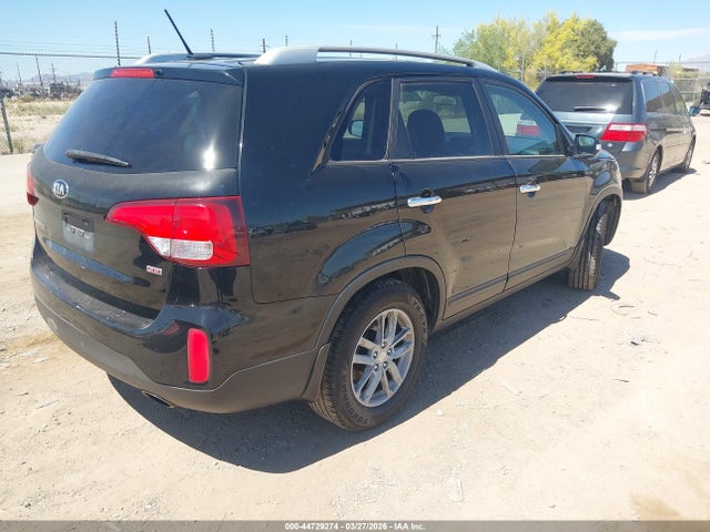 KIA Sorento Lx V6 2014 5XYKT4A73EG454070 Image 4