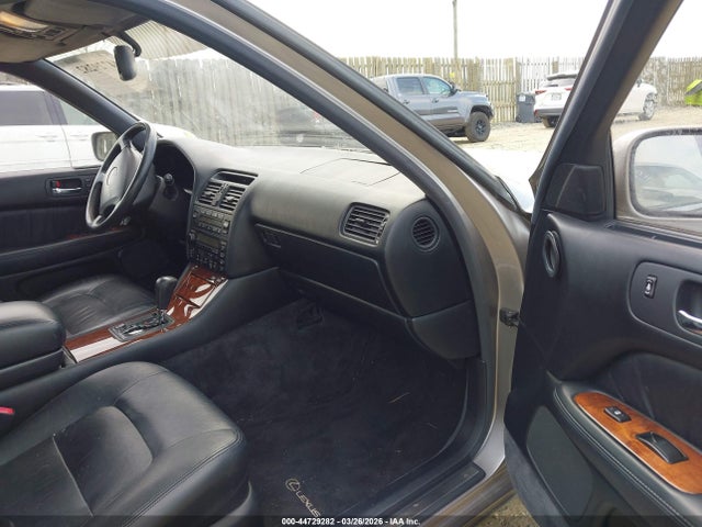 Продажа на аукционе авто 1995 Lexus Ls 400, vin: JT8UF22E6S0024485, номер лота: 44729282