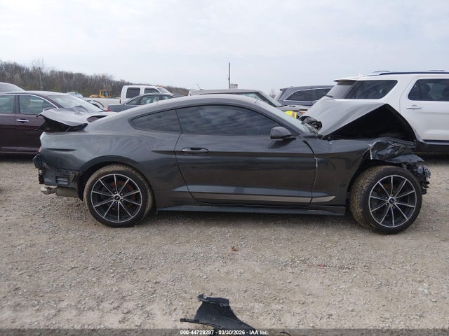 2020 Ford Mustang Ecoboost Fastback მანქანა იყიდება აუქციონზე, vin: 1FA6P8TH1L5154283, აუქციონის ნომერი: 44729297