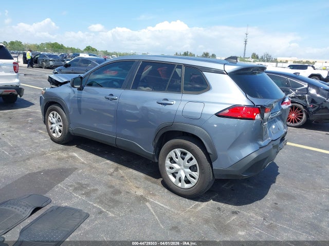 2022 TOYOTA COROLLA CROSS 7MUAAAAG0NV009942 Photo 2