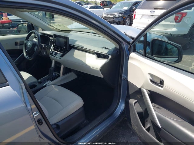 2022 TOYOTA COROLLA CROSS 7MUAAAAG0NV009942 Photo 4