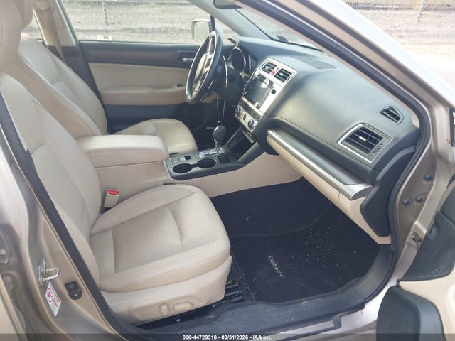 Продажа на аукционе авто 2015 Subaru Legacy 2.5i Limited, vin: 4S3BNBN62F3046407, номер лота: 44729318