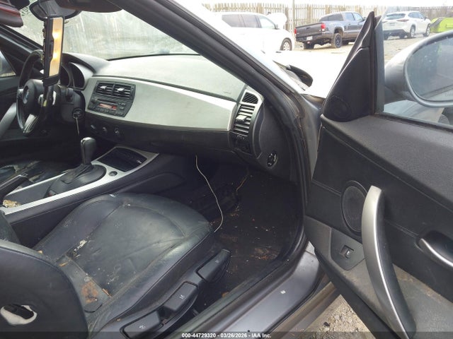 44729320 :رقم المزاد ، 4USBU33536LW68950 vin ، 2006 Bmw Z4 3.0i مزاد بيع