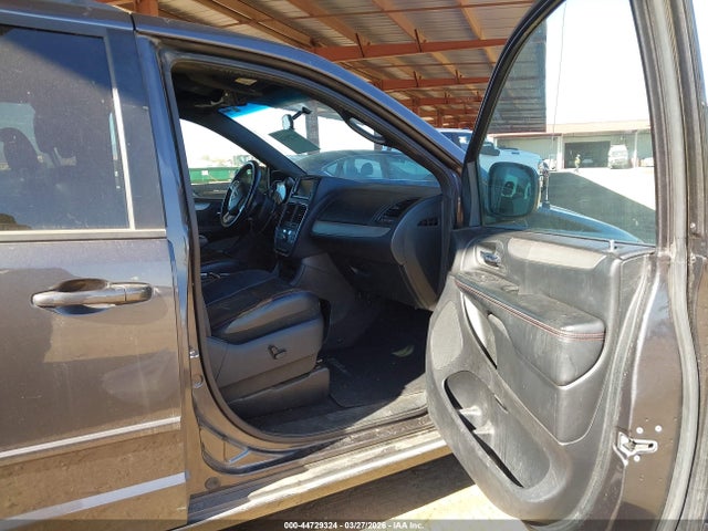 Продаж на аукціоні авто 2016 Dodge Grand Caravan R/t, vin: 2C4RDGEG6GR400509, номер лоту: 44729324