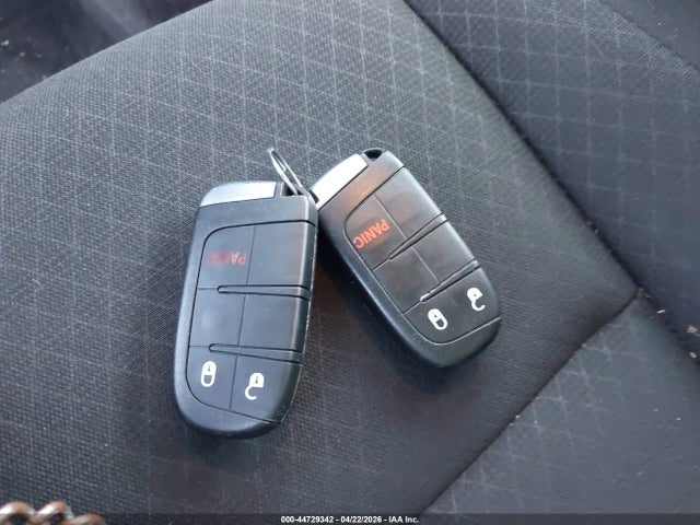 44729342 :رقم المزاد ، 1C4RJFAG9JC277099 vin ، 2018 Jeep Grand Cherokee Laredo 4x4 مزاد بيع