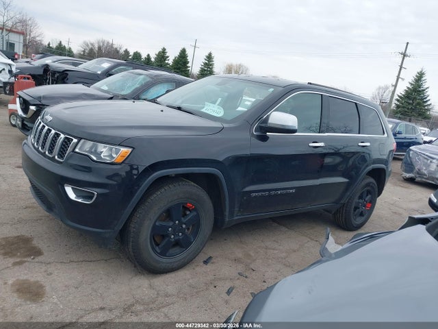 44729342 :رقم المزاد ، 1C4RJFAG9JC277099 vin ، 2018 Jeep Grand Cherokee Laredo 4x4 مزاد بيع