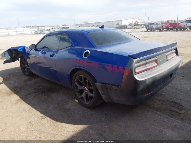 44729344 :رقم المزاد ، 2C3CDZAG0JH311642 vin ، 2018 Dodge Challenger Sxt Plus مزاد بيع
