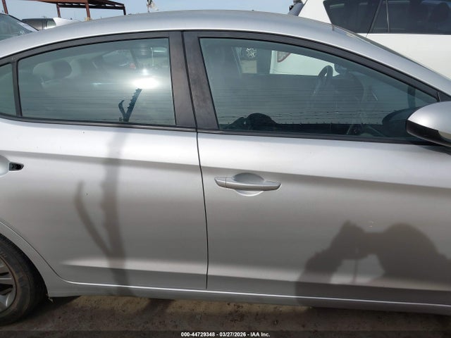 Hyundai ELANTRA SEL 2018 5NPD84LF7JH287388 Image 13