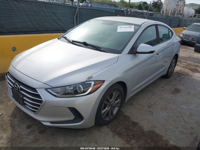 Hyundai ELANTRA SEL 2018 5NPD84LF7JH287388 Image 2