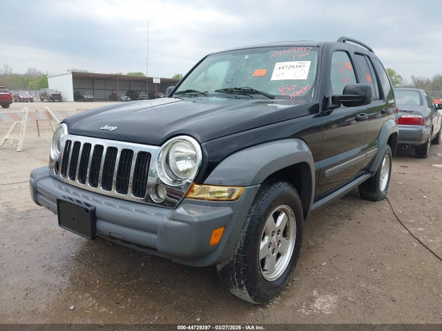 2005 JEEP LIBERTY 1J4GK48K25W549140 Photo 1