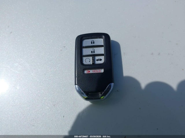 Honda Insight Touring 2019 19XZE4F92KE013929 Image 11