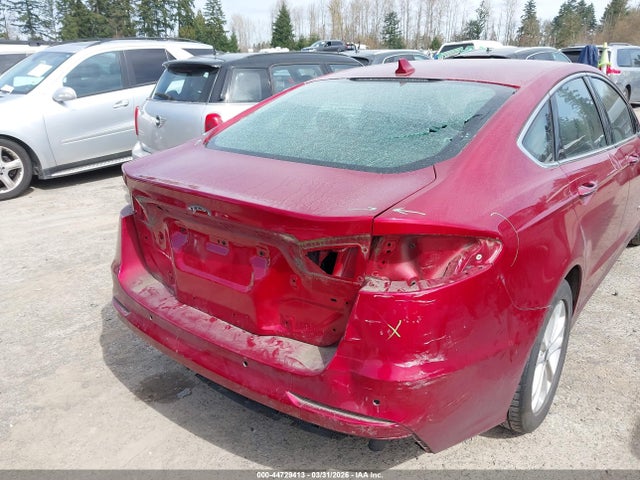 3FA6P0MUXKR235713 Ford Fusion Hybrid Sel