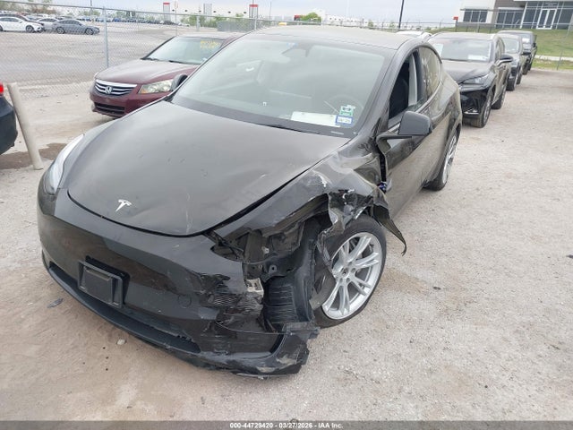 7SAYGDEE3PA165806 Tesla Model Y Awd/long Range Dual Motor All-wheel Drive
