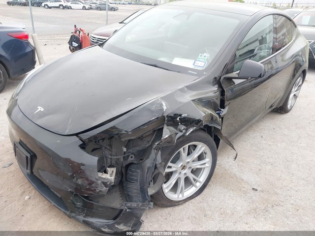 7SAYGDEE3PA165806 Tesla Model Y Awd/long Range Dual Motor All-wheel Drive