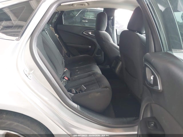 Продажа на аукционе авто 2015 Chrysler 200 Limited, vin: 1C3CCCAB6FN578075, номер лота: 44729423