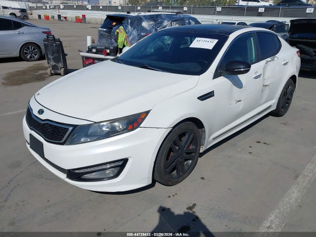2013 KIA OPTIMA 5XXGR4A64DG108169 Photo 1