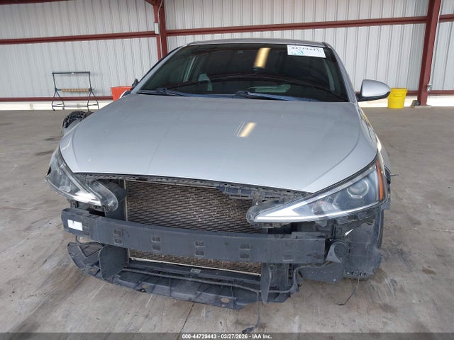 Hyundai ELANTRA SE 2020 5NPD74LF3LH520348 Image 13