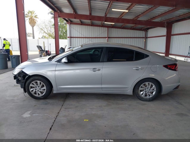 Hyundai ELANTRA SE 2020 5NPD74LF3LH520348 Image 15
