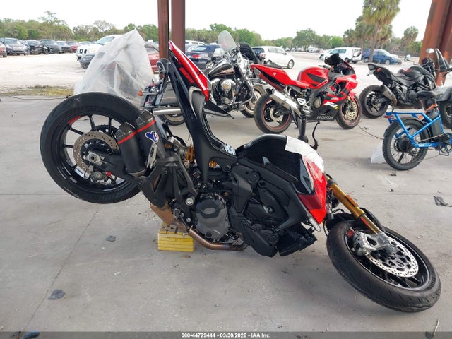 Ducati Monster 2025 ZDMMAMDT3SB009653 Image 12