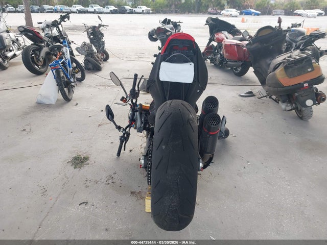 Ducati Monster 2025 ZDMMAMDT3SB009653 Image 6