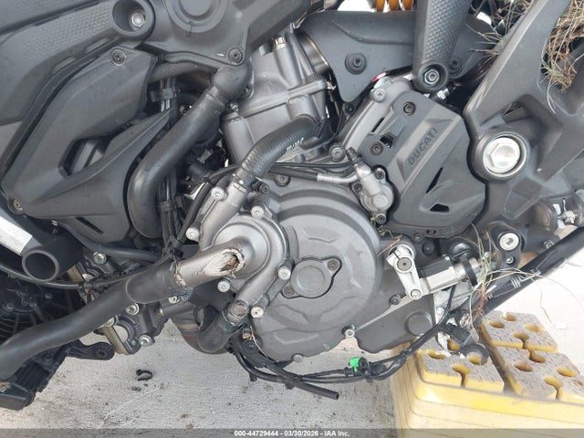 Ducati Monster 2025 ZDMMAMDT3SB009653 Image 9