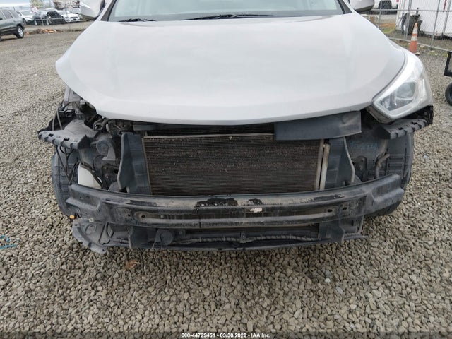 5XYZUDLB0EG227643 Hyundai Santa Fe Sport 2.4l