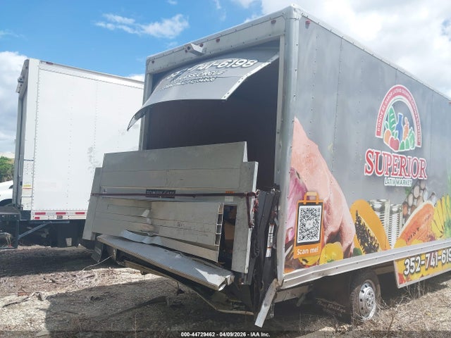 44729462 :رقم المزاد ، 3C7WRVMG3JE124439 vin ، 2018 Ram Promaster 3500 Cutaway Low Roof مزاد بيع