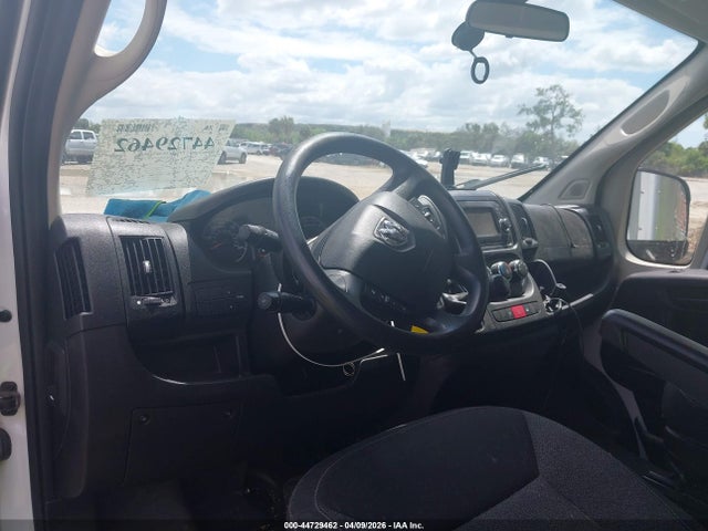 44729462 :رقم المزاد ، 3C7WRVMG3JE124439 vin ، 2018 Ram Promaster 3500 Cutaway Low Roof مزاد بيع