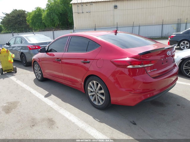 5NPD84LF8HH033523 Hyundai ELANTRA SE